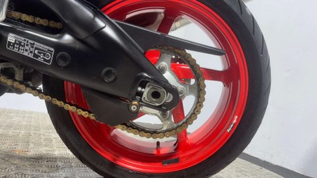 Aprilia RSV TUONO 2005 19K ICONIC STREETFIGHTER NAKED 1000CC NEW MOT 35