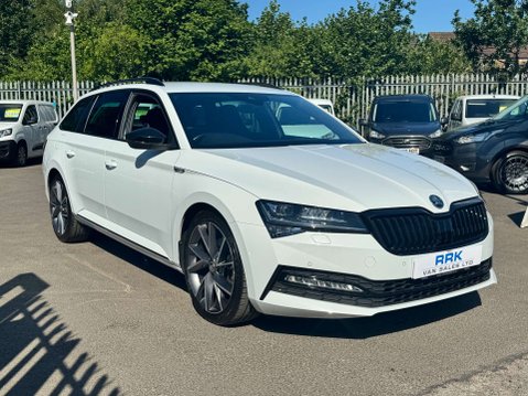 Skoda Superb 2.0 TSI SportLine Plus Estate 5dr Petrol DSG Euro 6 (s/s) (190 ps) 14
