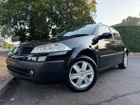 Renault Megane 1.6 VVT Oasis 5dr 27