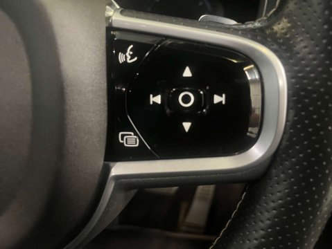 Volvo V90 2.0 V90 R-Design D4 Auto 5dr 16