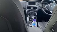 Volvo V40 1.5 V40 Momentum Nav+ T2 Auto 5dr 25