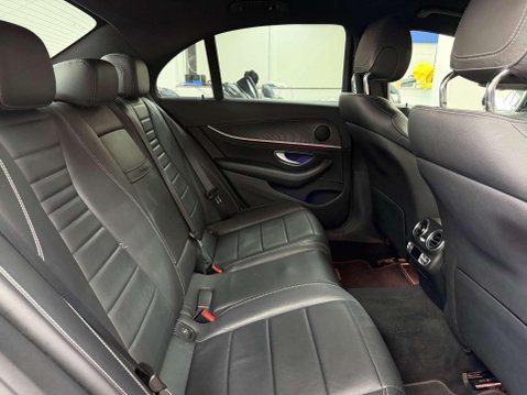 Mercedes-Benz E Class 2.0 E300de 13.5kWh AMG Line Saloon 4dr Diesel Plug-in Hybrid G-Tronic+ Euro 36