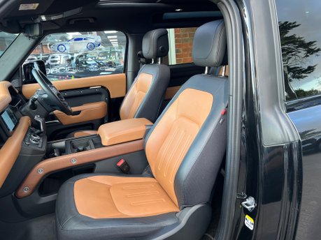 Land Rover Defender X MHEV 48