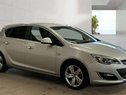 Vauxhall Astra 1.6 16v SRi Hatchback 5dr Petrol Auto Euro 5 (115 ps)