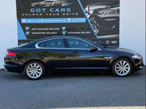 Jaguar XF 2.2d SE Saloon 4dr Diesel Auto Euro 5 (s/s) (190 ps) 5