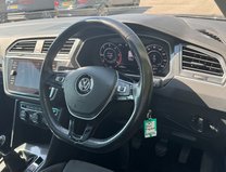 Volkswagen Tiguan (Sold) 2.0 TDI SEL SUV 5dr Diesel Manual 4Motion Euro 6 (s/s) (150 ps) 13