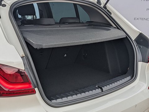 BMW 1 Series 118I SE 17