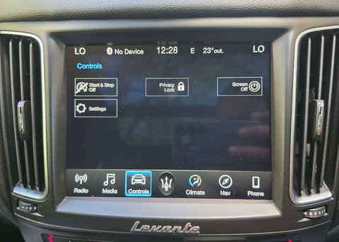 Maserati Levante 3.0 Levante S Auto 4WD 5dr 47