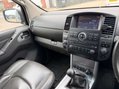 Nissan Navara 2.5 Navara Tekna dCi 4WD 5dr - NATIONAL DELIVERY* 17