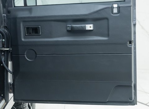 Land Rover Defender 90 ADVENTURE 25