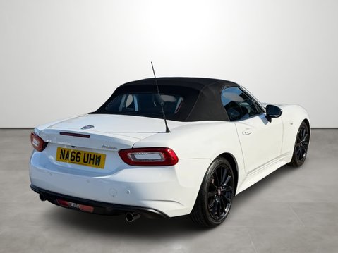 Fiat 124 Spider 1.4 Multiair Lusso Plus 2dr 9