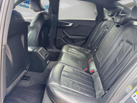 Audi A4 2.0 TDI Black Edition S Tronic quattro Euro 6 (s/s) 4dr 53