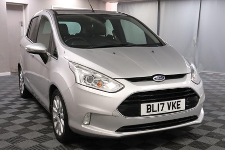 Ford B-Max TITANIUM X NAVIGATOR 30