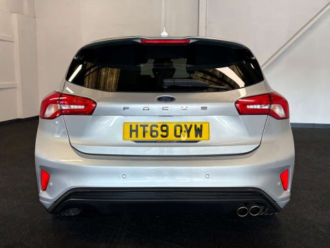 Ford Focus 1.0 Focus ST-Line X 5dr 4