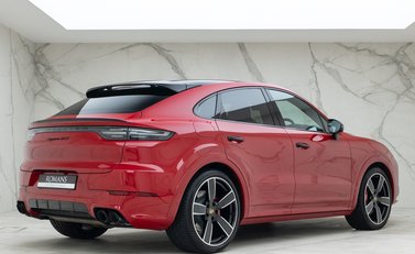 Porsche Cayenne GTS Coupé 7