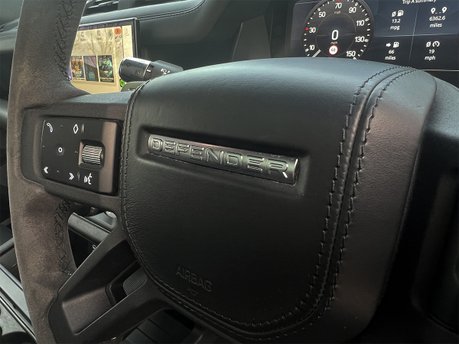 Land Rover Defender V8 57