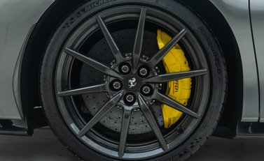 Ferrari SF90 Stradale ASSETTO FIORANO 26