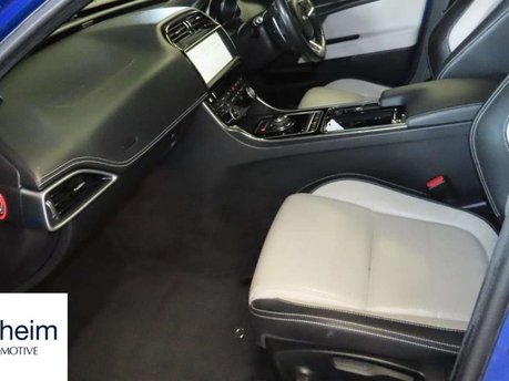 Jaguar XE 2.0i GPF R-Sport Saloon 4dr Petrol Auto Euro 6 (s/s) (200 ps) 2