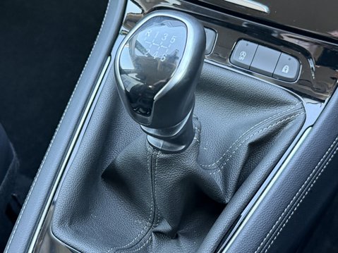 Vauxhall Grandland 1.2 Turbo Ultimate 5dr 28