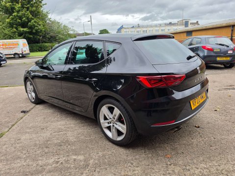 SEAT Leon 1.5 Leon FR TSi Evo Semi-Auto 5dr 32