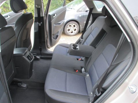 Hyundai TUCSON 2.0 CRDi SE Nav 4WD Euro 6 5dr 30