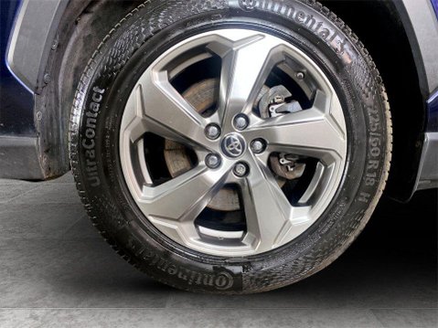 Toyota Rav4 2.5 VVT-h GPF Design SUV 5dr Petrol Hybrid CVT Euro 6 (s/s) (218 ps) Cruis 10