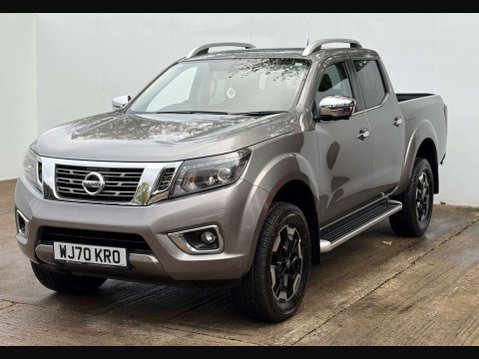 Nissan Navara 2.3 Navara Tekna dCi 4WD 5dr 41