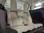 Land Rover Discovery Sport 2.0 Discovery Sport Luxury HSE TD4 Auto 4WD 5dr 58