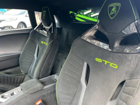 Lamborghini Huracan 5.2 V10 LP 640-2 STO LDF Euro 6 (s/s) 2dr 54