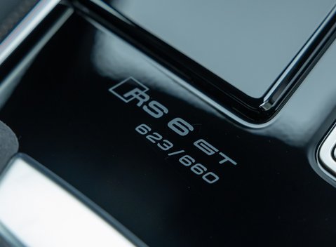 Audi RS6 GT 29