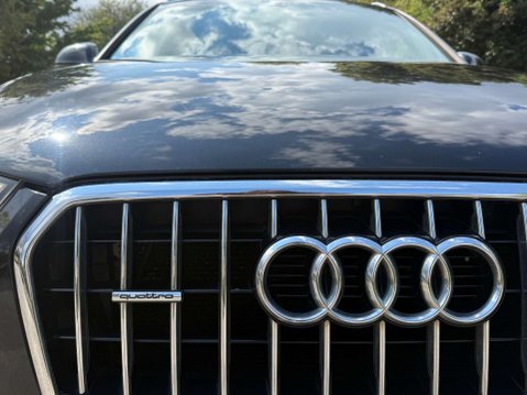 Audi Q3 2.0 Q3 S Line TDI Quattro 4WD 5dr 8