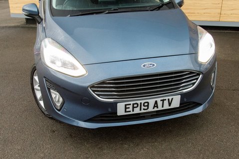 Ford Fiesta TITANIUM 10