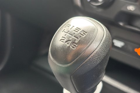 Isuzu D-Max 1.9 TD Utility 4x4 Single Cab Pickup 30