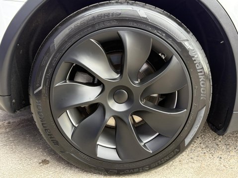 Tesla Model Y (Dual Motor) Long Range SUV 5dr Electric Auto 4WDE (384 bhp) 15