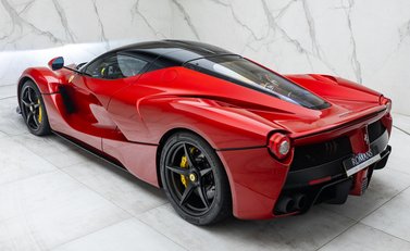Ferrari LaFerrari 13