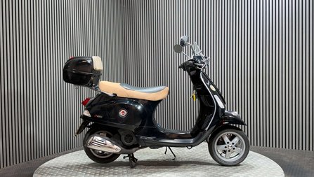 Piaggio Vespa S 2011 IDEAL LEARNER SCOOTER 125CC ONLY 14K PROJECT