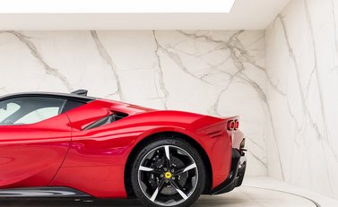 Ferrari SF90 Stradale 31