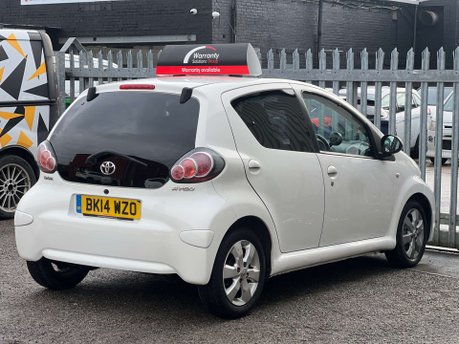 Toyota Aygo 1.0 Aygo Move with Style VVT-i 5dr 4