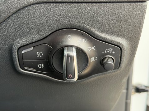 Audi Q5 TDI QUATTRO S LINE PLUS 17