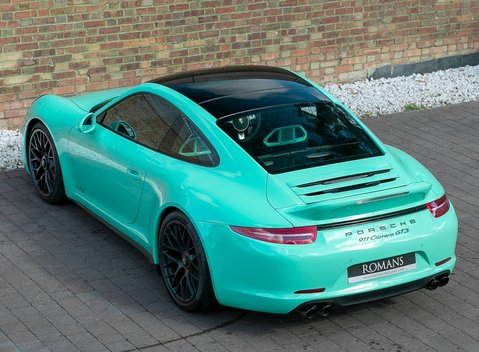 Porsche 911 (991) Carrera GTS 9