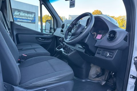 Mercedes-Benz Sprinter 315 Cdi Progressive Tipper with Air Conditioning 16