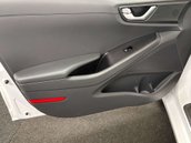 Hyundai IONIQ 1.6 IONIQ Premium FHEV Semi-Auto 5dr 47