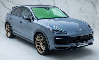Porsche Cayenne TURBO GT 11