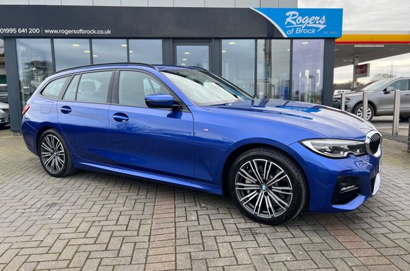 BMW 3 Series 330E M SPORT 8