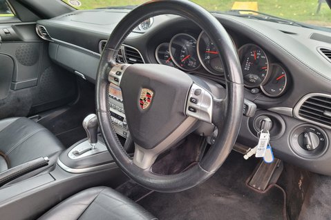 Porsche 911 CARRERA 4 TIPTRONIC S 29