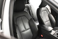 Volvo XC40 1.5 XC40 Inscription Pro T3 Auto 5dr 43