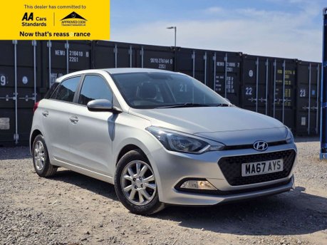 Hyundai i20 1.4 SE Hatchback 5dr Petrol Auto Euro 6 (100 ps) 1