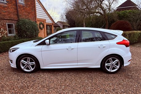 Ford Focus ZETEC S TDCI 11
