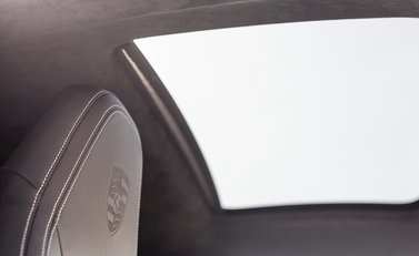 Porsche 911 (992) Carrera 4S 16