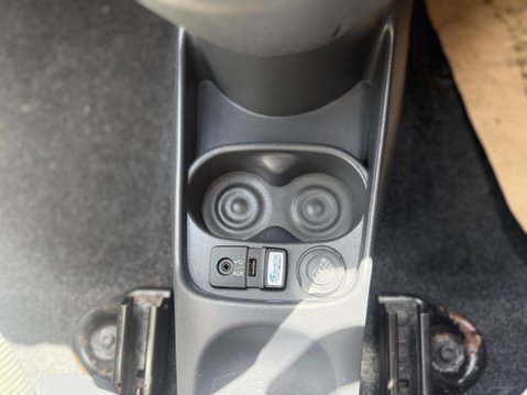 Fiat 500 0.9 TwinAir Lounge Euro 5 (s/s) 3dr 29